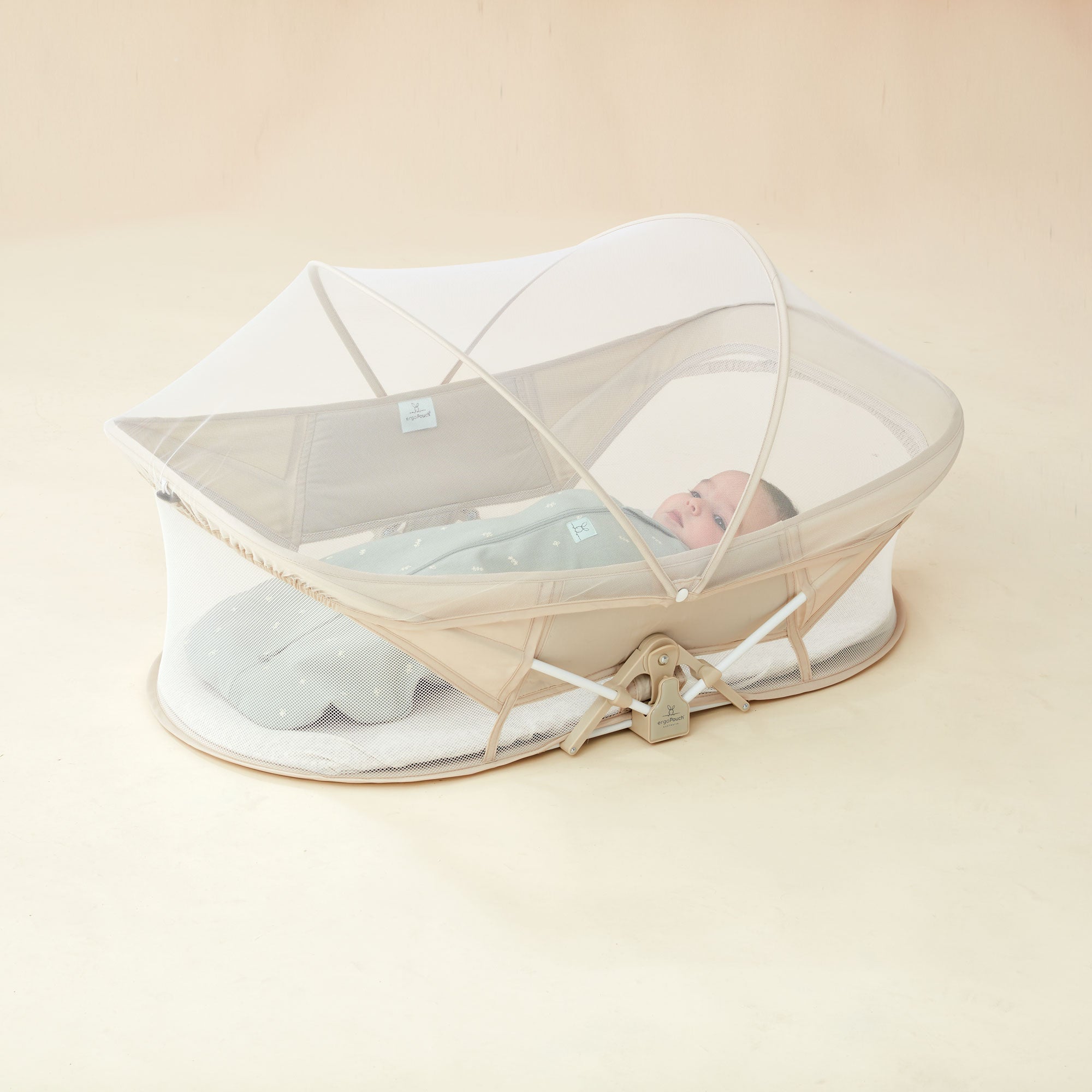 Travel bassinet on sale